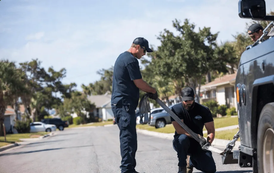 Heavy Duty Towing in Cantonment, FL near me